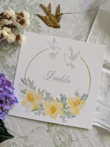 Faire-part carré 14x14cm cm sur papier lisse satiné 350g.